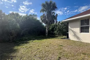285 Millport St NW, Port Charlotte, FL 33948 - Photo 32