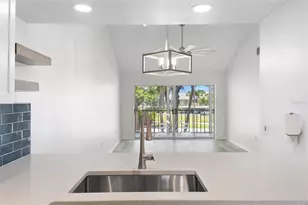 436 Cerromar Ln, Venice, FL 34293 - Photo 18