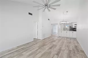 436 Cerromar Ln, Venice, FL 34293 - Photo 10