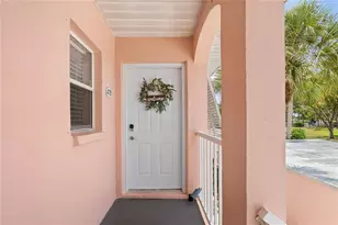 436 Cerromar Ln, Venice, FL 34293 - Photo 2