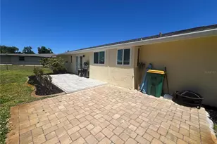 650 Hartford Dr NW, Port Charlotte, FL 33952 - Photo 30