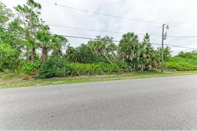 285 Berthoud Street, Port Charlotte, FL 33953 - Photo 4