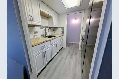 2366 E Mall Drive #313, Fort Myers, FL 33901 - Photo 4