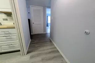 2366 E Mall Dr, Fort Myers, FL 33901 - Photo 2