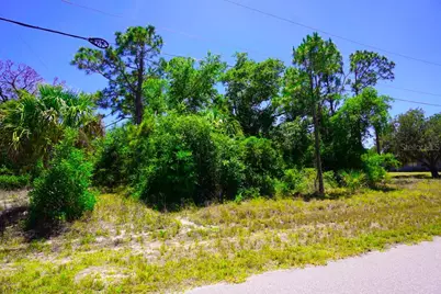 15531 Factory Avenue, Port Charlotte, FL 33953 - Photo 18
