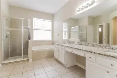 2114 The Oaks Boulevard, Kissimmee, FL 34746 - Photo 12
