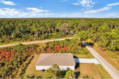 8614 Granada Boulevard, Sebring, FL 33872 - Photo 16