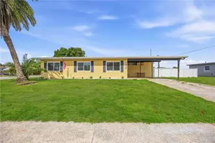 2409 Ednor St, Port Charlotte, FL 33952 - Photo 2