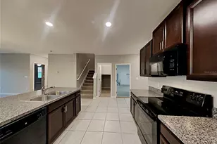 4436 Eternal Prince Dr, Sun City Center, FL 33573 - Photo 8