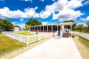 2722 Carl Ave, Punta Gorda, FL 33950 - Photo 4
