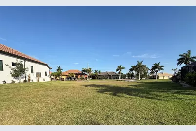 760 Antalya Court, Punta Gorda, FL 33950 - Photo 4