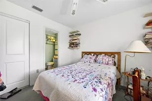 464 Coronado Rd, Venice, FL 34293 - Photo 12