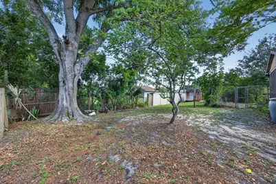 464 Coronado Road, Venice, FL 34293 - Photo 22