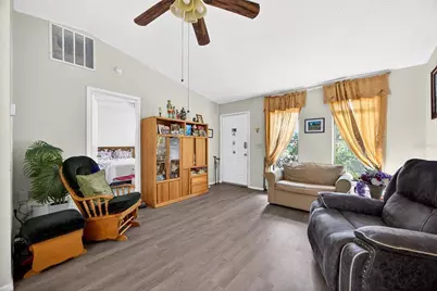 464 Coronado Road, Venice, FL 34293 - Photo 2