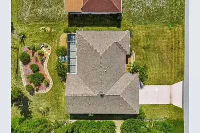 22207 Lancaster Avenue, Port Charlotte, FL 33952 - Photo 40