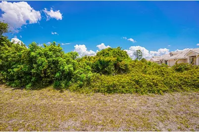 18 Donlon Drive, Rotonda West, FL 33947 - Photo 16