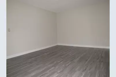 22333 Edgewater Drive #D-5, Punta Gorda, FL 33980 - Photo 4