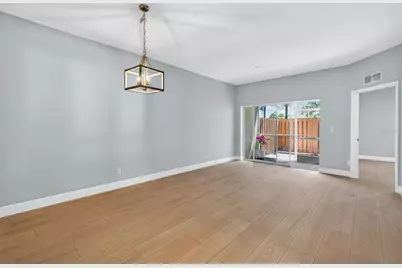 4109 Bellasol Circle #1113, Fort Myers, FL 33916 - Photo 6