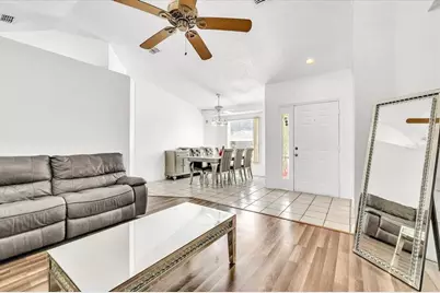 5001 22nd Court E, Bradenton, FL 34203 - Photo 2