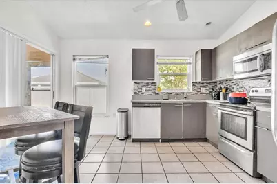 5001 22nd Court E, Bradenton, FL 34203 - Photo 8