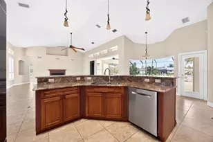 2260 Palm Tree Dr, Punta Gorda, FL 33950 - Photo 16