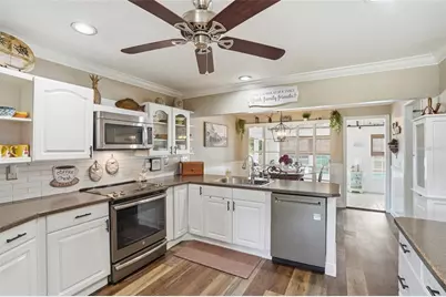 425 Corrientes Circle, Punta Gorda, FL 33983 - Photo 12