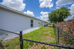 640 Encarnacion St, Punta Gorda, FL 33983 - Photo 8