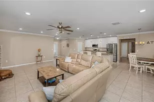 640 Encarnacion St, Punta Gorda, FL 33983 - Photo 20