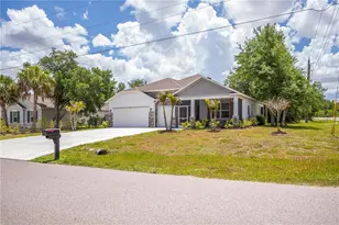 640 Encarnacion St, Punta Gorda, FL 33983 - Photo 64