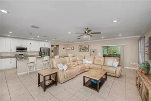 640 Encarnacion St, Punta Gorda, FL 33983 - Photo 4