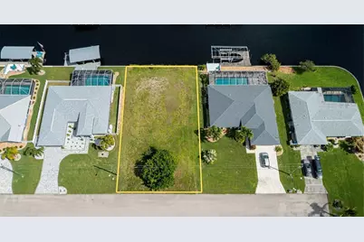 3725 SE 13th Avenue, Cape Coral, FL 33904 - Photo 2