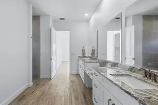 8314 Tracy Cir, Port Charlotte, FL 33981 - Photo 30