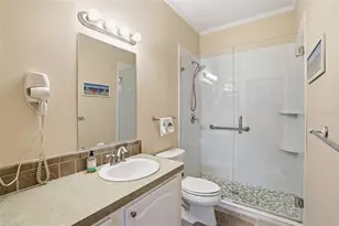 110 W Marland Ct, Nokomis, FL 34275 - Photo 32