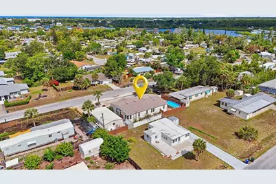 110 W Marland Court, Nokomis, FL 34275 - Photo 8