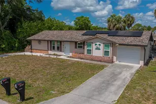 1443 Abscott St, Port Charlotte, FL 33952 - Photo 6