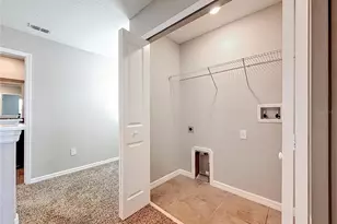 7405 Evening Primrose Ct, Tampa, FL 33619 - Photo 38