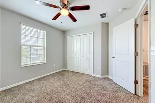 7405 Evening Primrose Ct, Tampa, FL 33619 - Photo 40