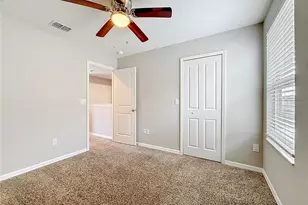 7405 Evening Primrose Ct, Tampa, FL 33619 - Photo 26