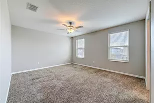 7405 Evening Primrose Ct, Tampa, FL 33619 - Photo 28