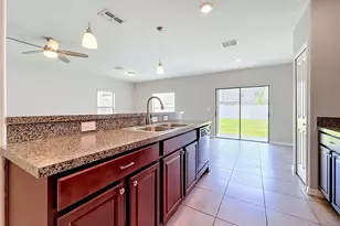 7405 Evening Primrose Ct, Tampa, FL 33619 - Photo 18