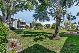 741 Capri Isles Blvd, Venice, FL 34292 - Photo 32