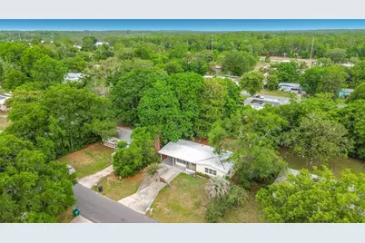 10 S Wadsworth Avenue, Beverly Hills, FL 34465 - Photo 2
