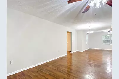 9020 Dorsey Street, Spring Hill, FL 34608 - Photo 8