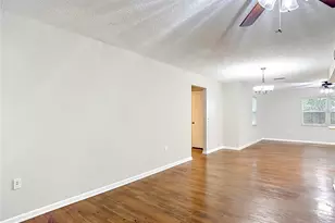 9020 Dorsey St, Spring Hill, FL 34608 - Photo 8