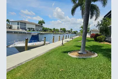 4722 SE 1st Place #5, Cape Coral, FL 33904 - Photo 14