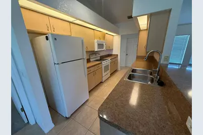 27097 Paratins Dr, Punta Gorda, FL 33983 - Photo 4