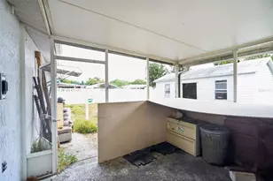 7322 Landover Dr, Zephyrhills, FL 33540 - Photo 20