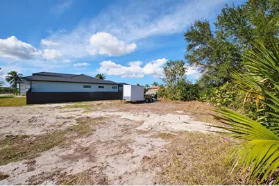 201 SW 40th Street, Cape Coral, FL 33914 - Photo 64