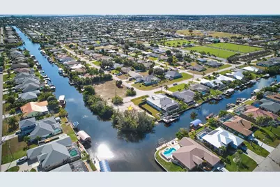 201 SW 40th Street, Cape Coral, FL 33914 - Photo 24