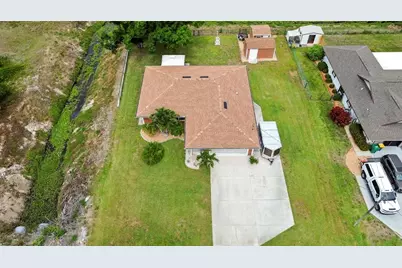 7515 Spinnaker Boulevard, Englewood, FL 34224 - Photo 2